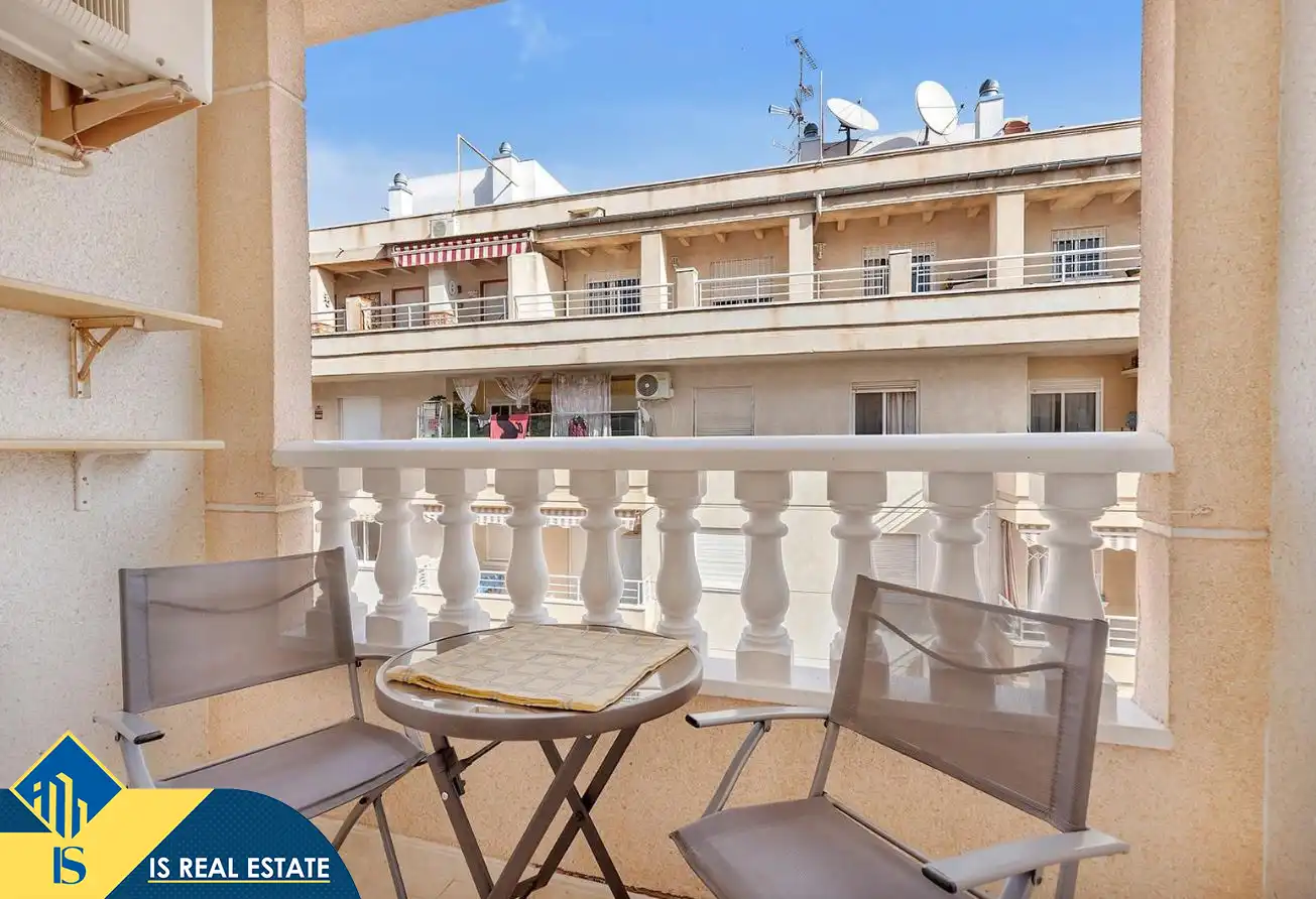 Apartamento con piscina en venta en Nueva Torrevieja - Aguas Nuevas, imagen 2