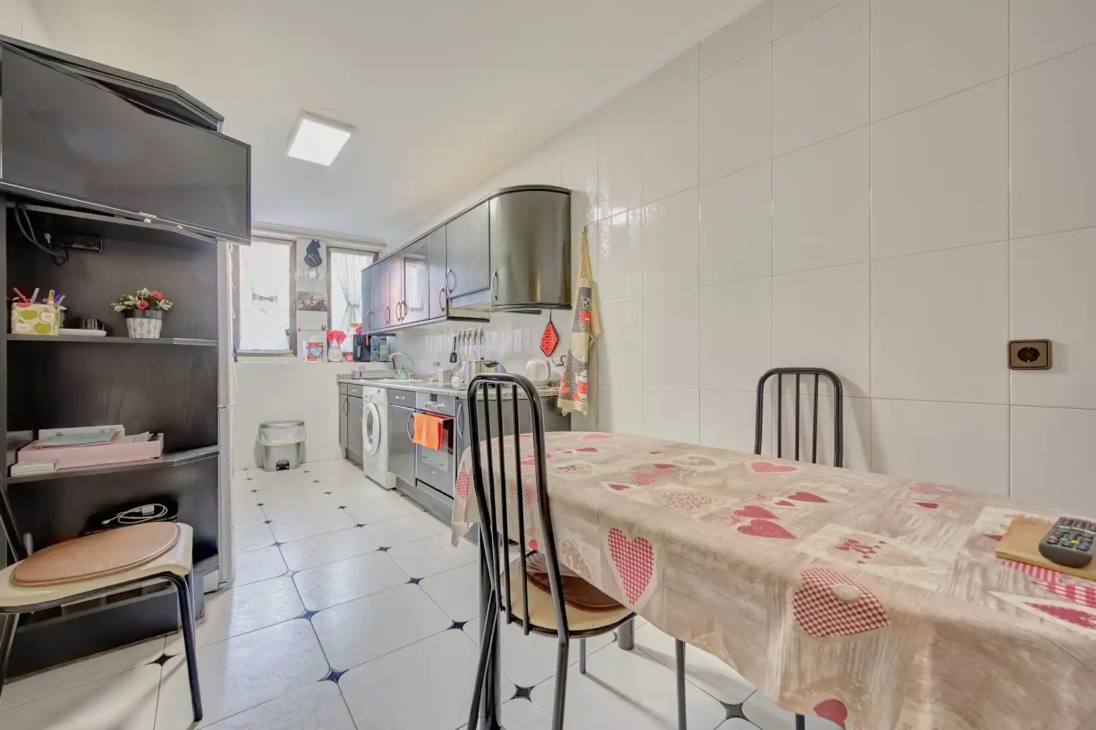Kitchen of Flat for sale in Puente la Reina / Gares  with Heating, Parquet flooring and Terrace