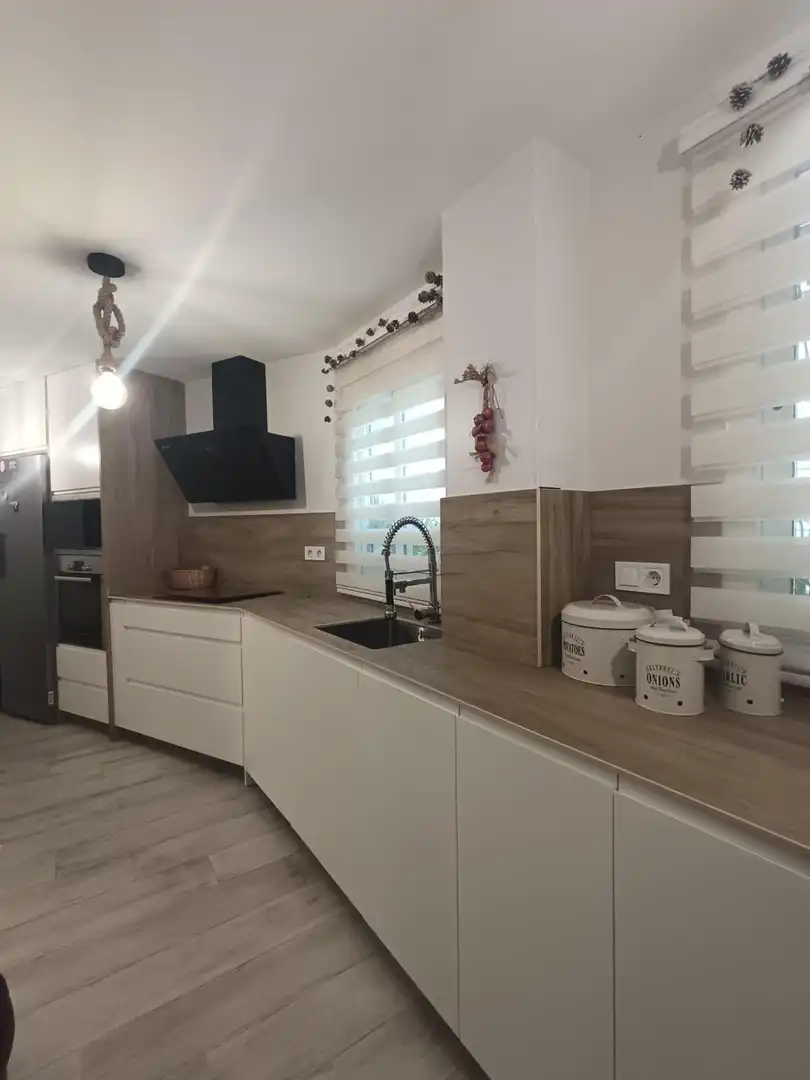 Kitchen of Duplexes for sale in Sevilla  with Air Conditioner and Community pool
