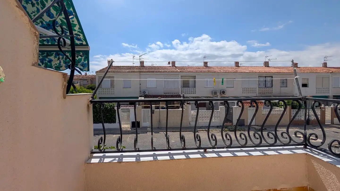 Terrassa de Casa adosada en venda en Santa Pola amb Aire condicionat, Jardí privat i Terrassa