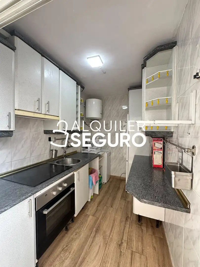 Cocina de Estudio de alquiler en Ciudad Lineal