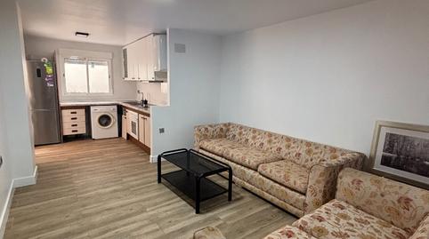 Foto 2 de Casa adosada en venda a Avenida Lorenzo Pardo, Fuentes de Ebro, Zaragoza