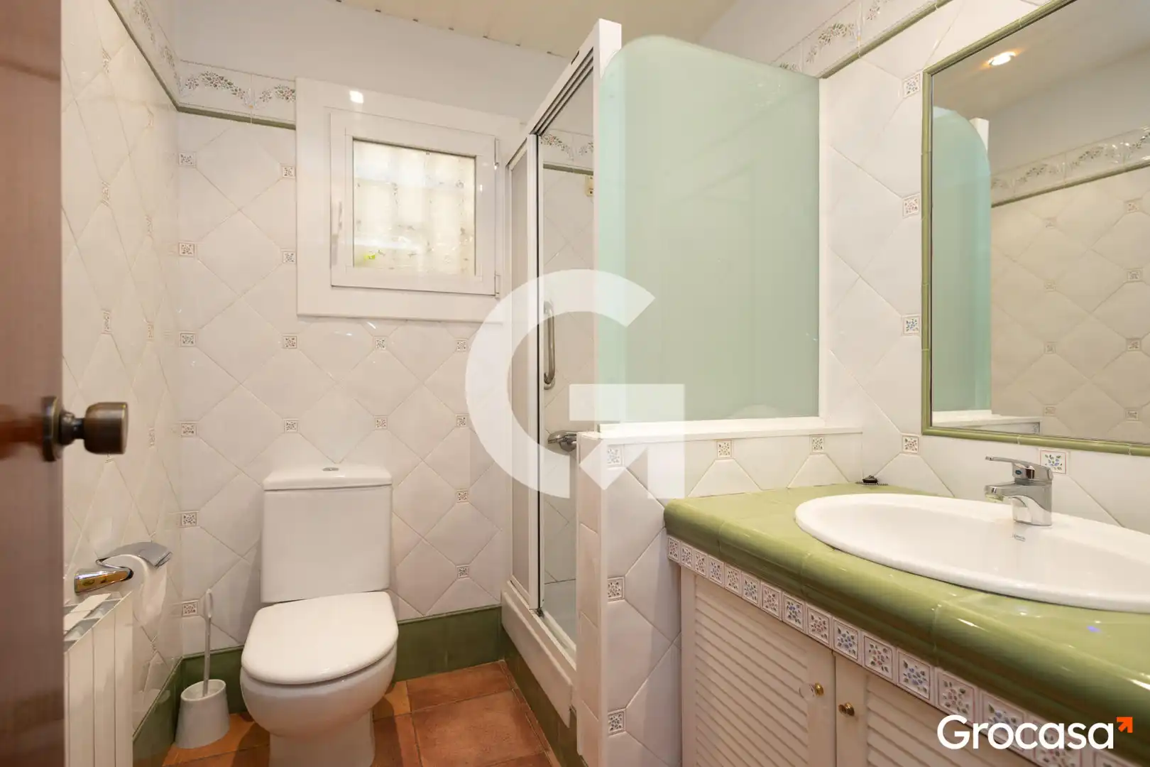 Baño de Piso en venta en Sant Vicenç Dels Horts con Calefacción, Terraza y TV