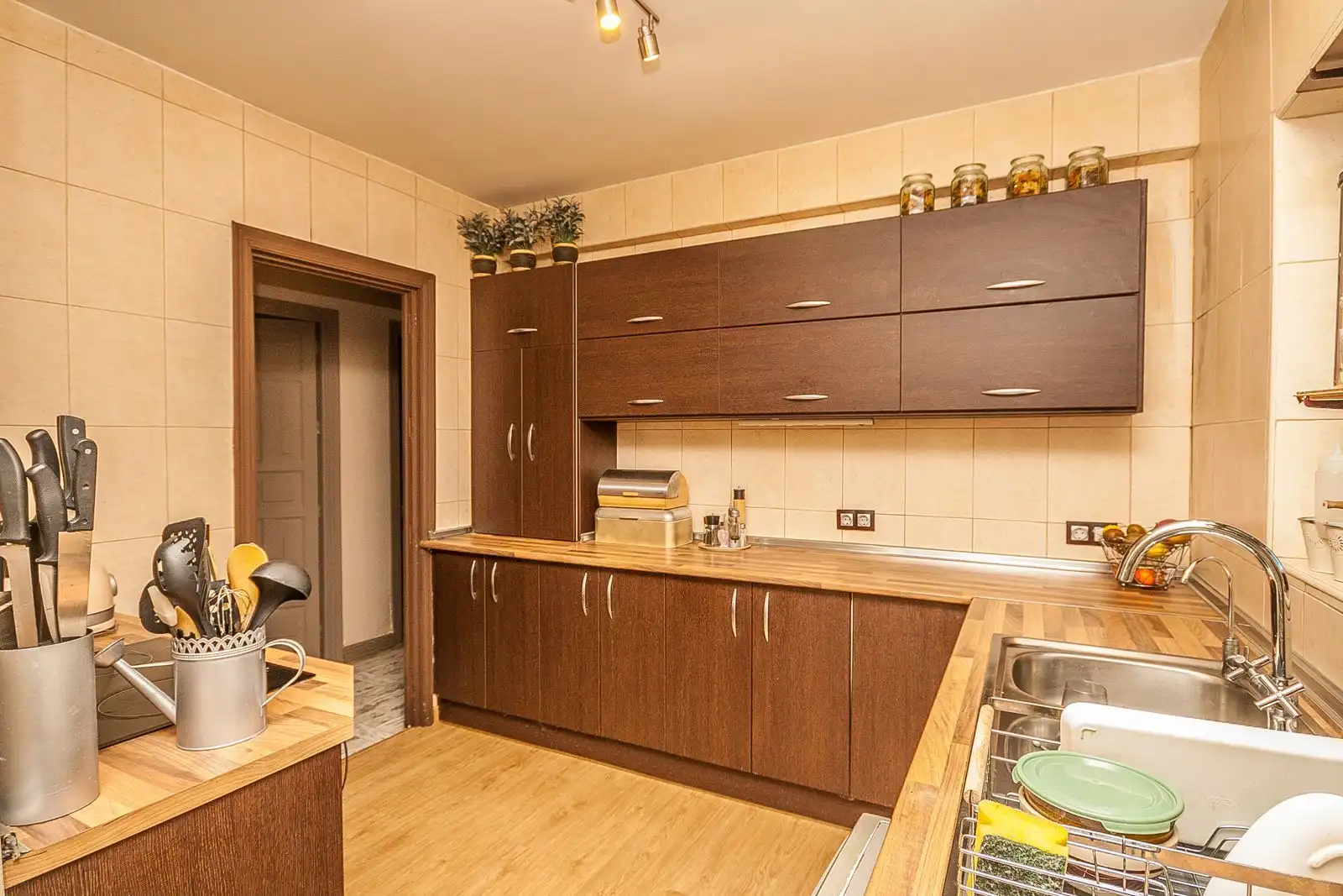 Cocina de Casa o chalet en venta en Marbella con Aire acondicionado, Jardín privado y Terraza