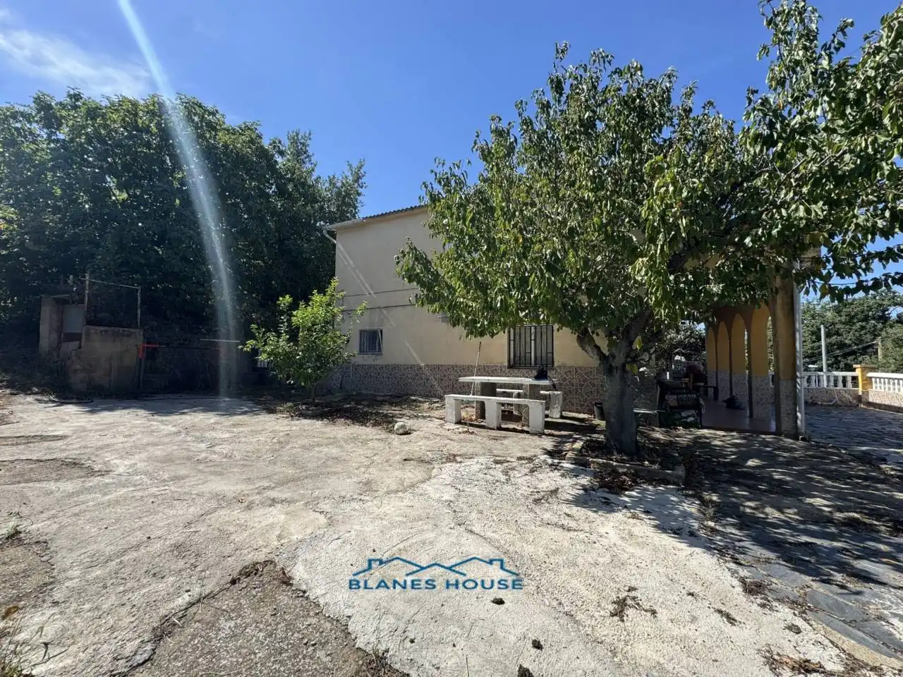 Casa con piscina en venta en Avenida Argimont 0, imagen 27