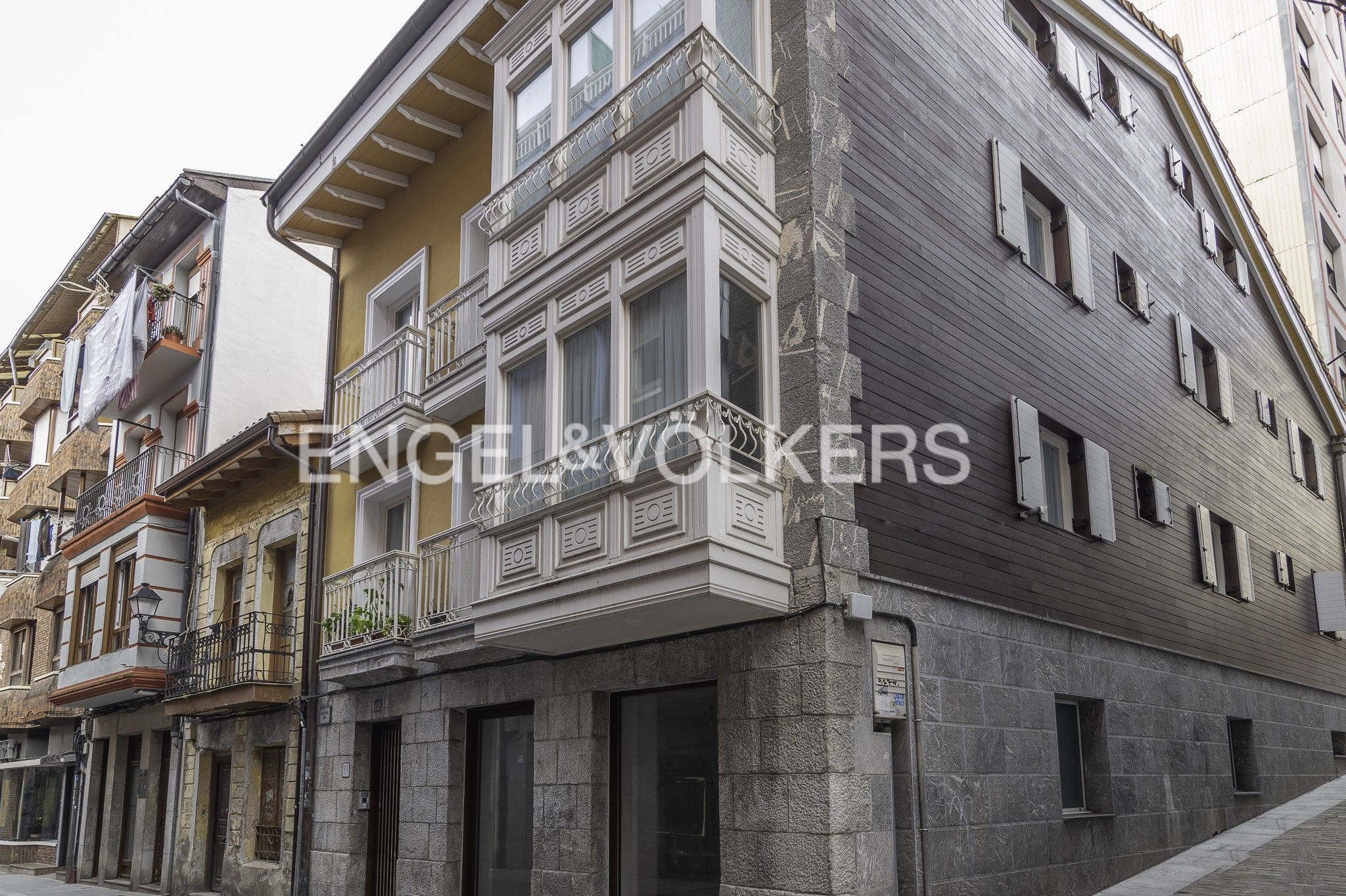 Vista exterior de Casa o xalet en venda en Bermeo amb Aire condicionat, Calefacció i Traster