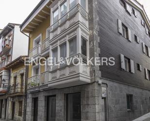 Vista exterior de Casa o xalet en venda en Bermeo amb Aire condicionat, Calefacció i Traster