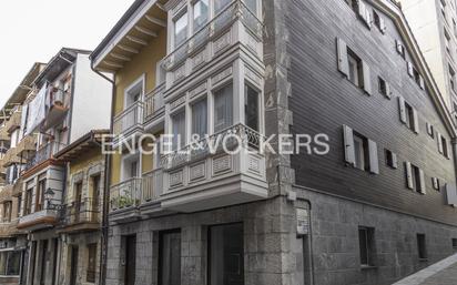 Exterior view of House or chalet for sale in Bermeo  with Air Conditioner, Heating and Storage room