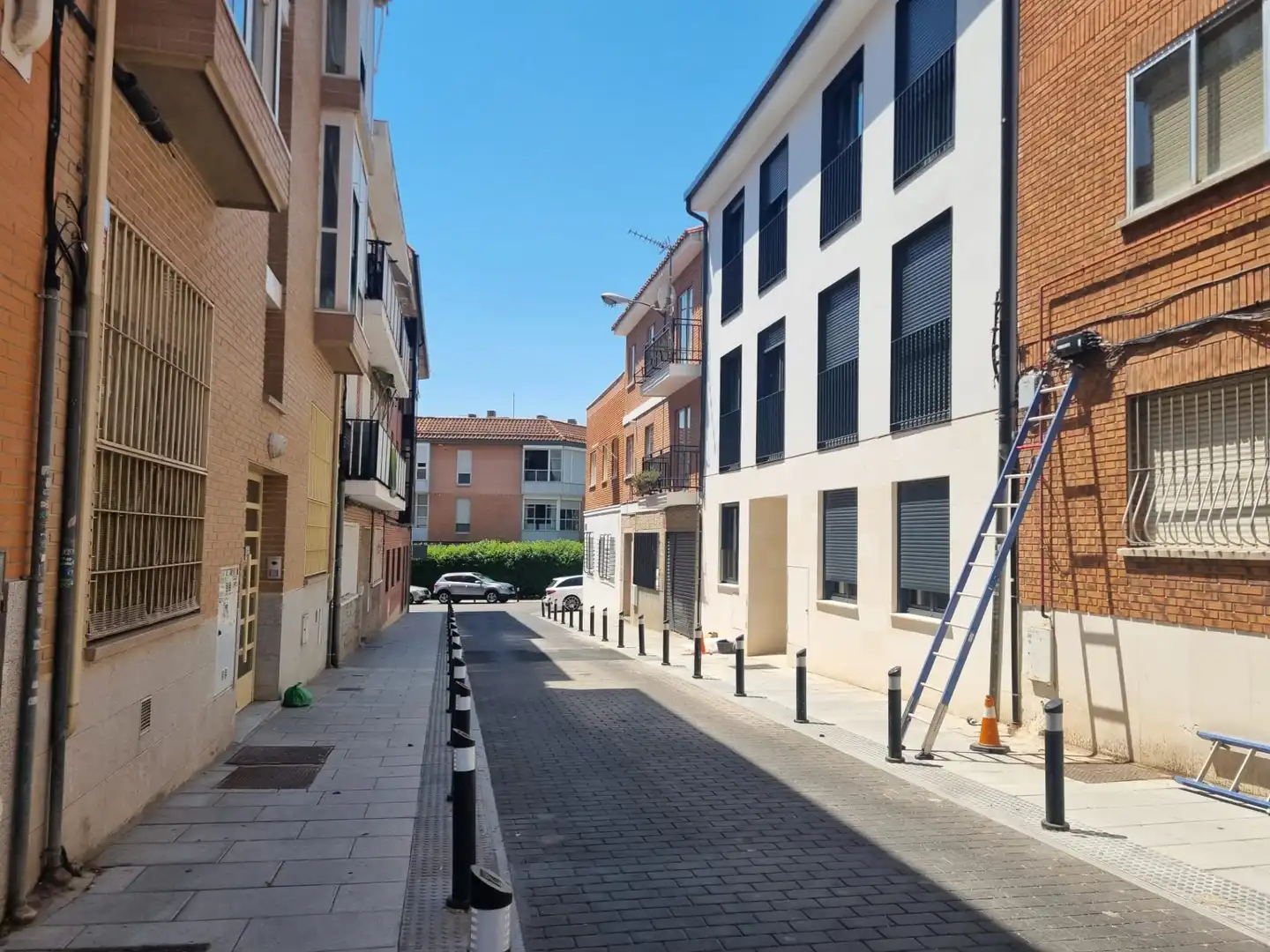 Vista exterior de Pis en venda en Madrid amb Calefacció i Balcó