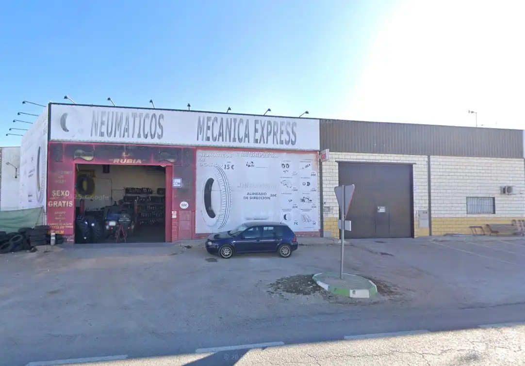 Industrial building for sale in Toboso