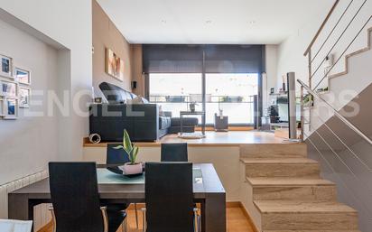 Living room of House or chalet for sale in  Barcelona Capital  with Air Conditioner, Heating and Parquet flooring