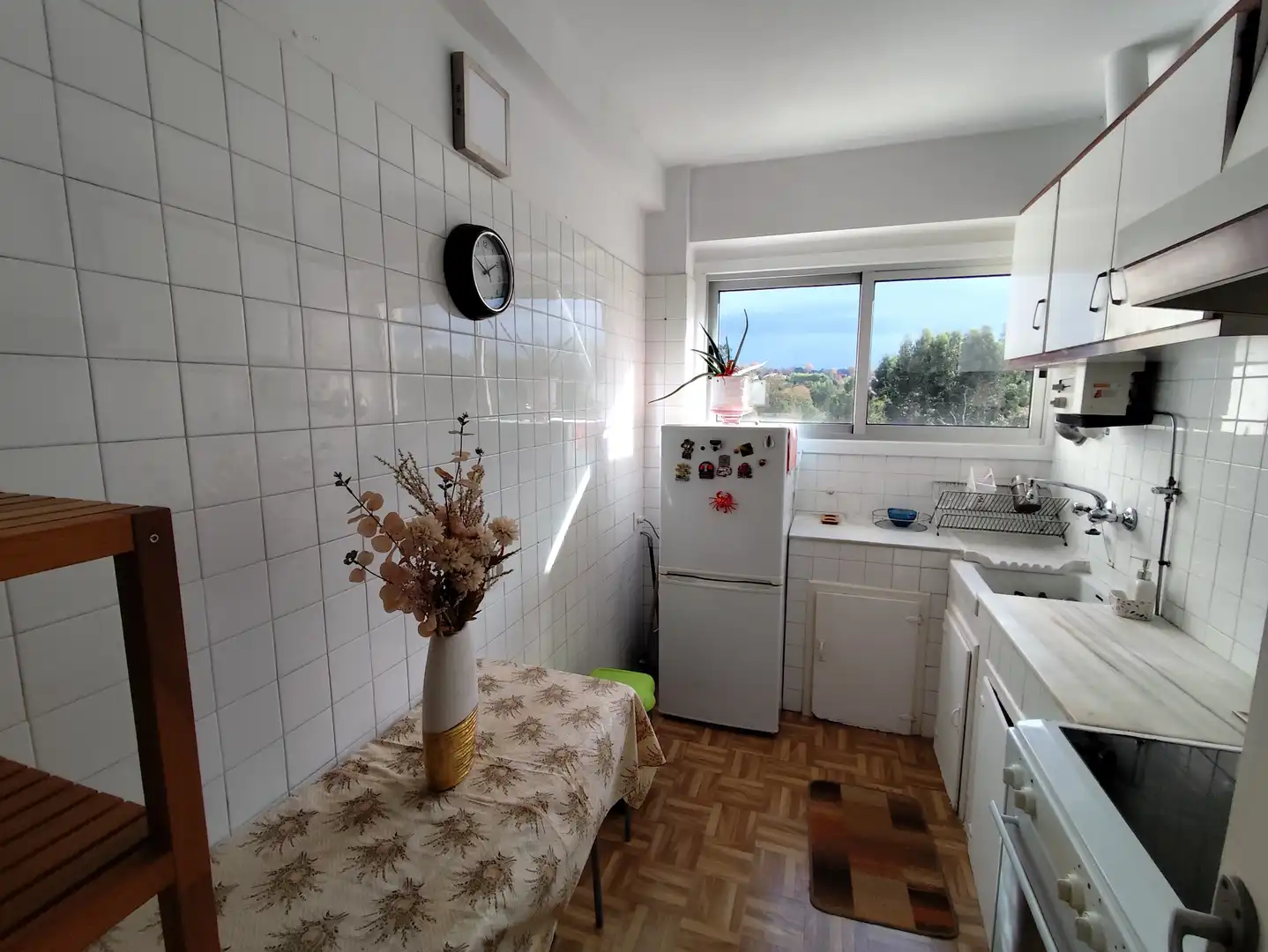 Kitchen of Flat for sale in Oleiros  with Furnished