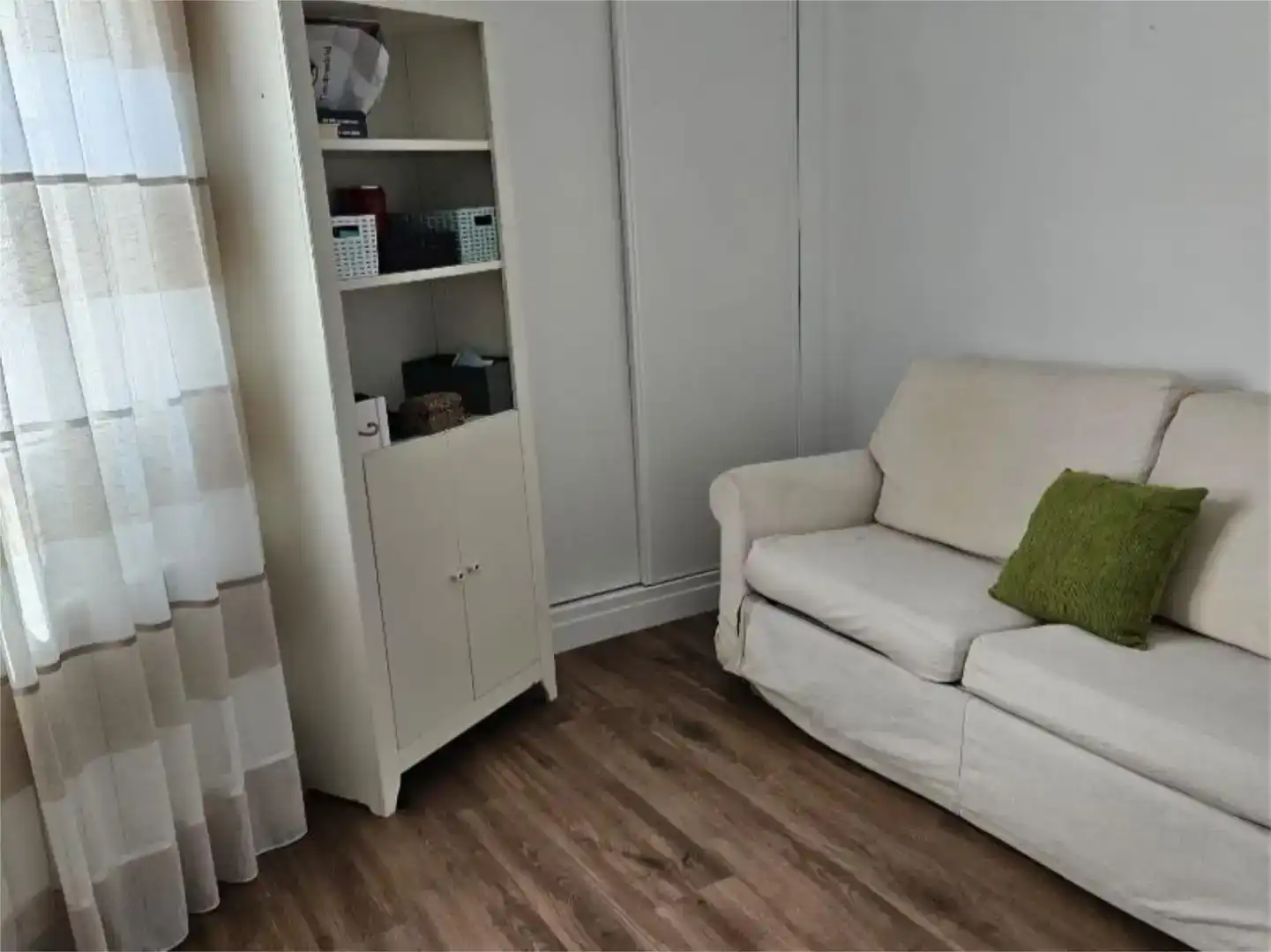 Sala d'estar de Casa adosada en venda en Ontígola