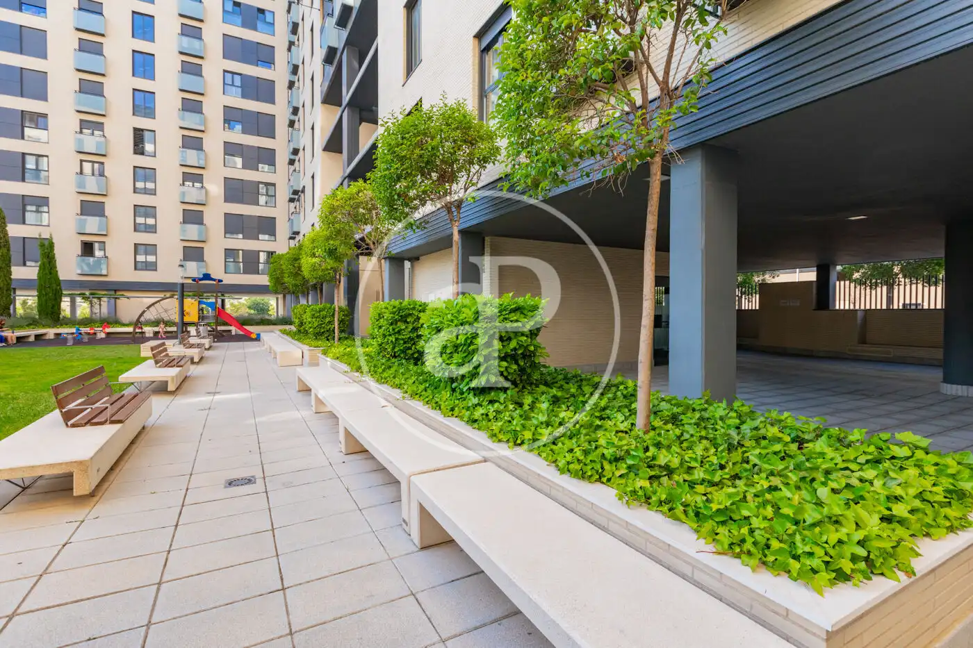 Terraza de Piso en venta en Madrid con Aire acondicionado, Calefacción y Jardín privado