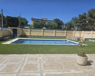 Piscina de Pis en venda en El Vendrell amb Balcó