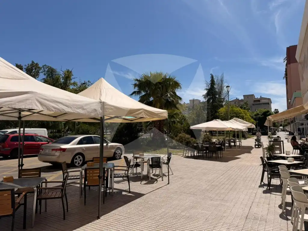 Terrasse von Geschaftsraum zum Verkauf in Badajoz Capital mit Klimaanlage