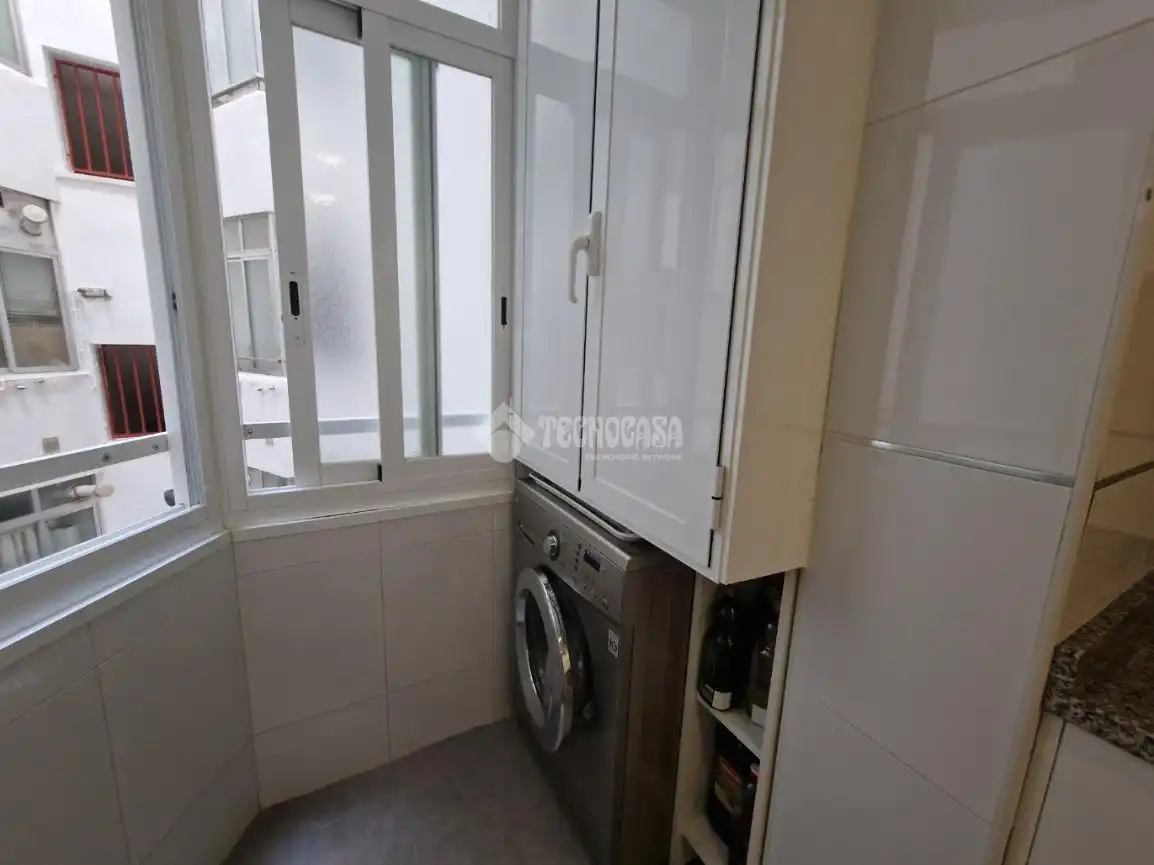 Bedroom of Flat for rent in Alcorcón  with Heating, Furnished and Community pool