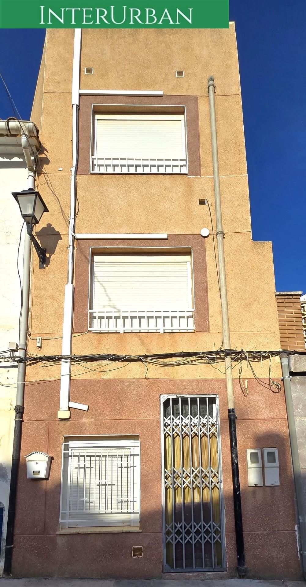 Vista exterior de Casa o xalet en venda en Villar del Arzobispo amb Aire condicionat i Terrassa