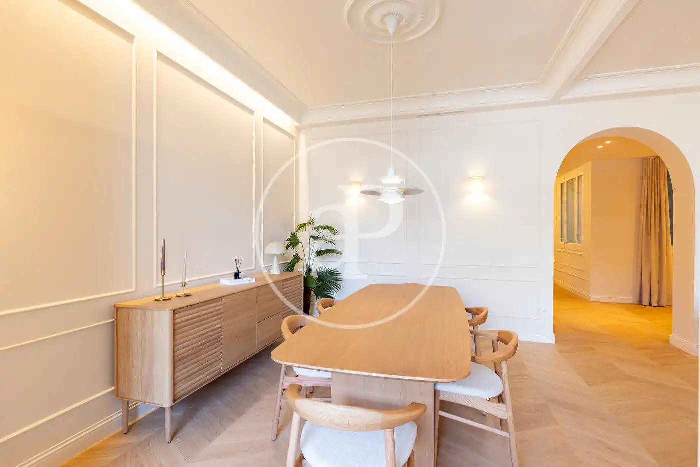 Comedor de Piso en venta en Barcelona con Aire acondicionado, Calefacción y Amueblado