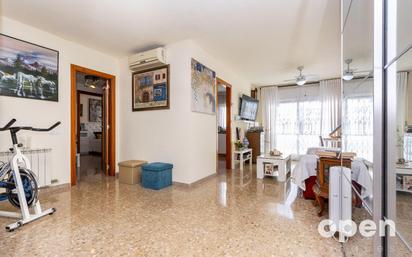 Living room of Flat for sale in Terrassa