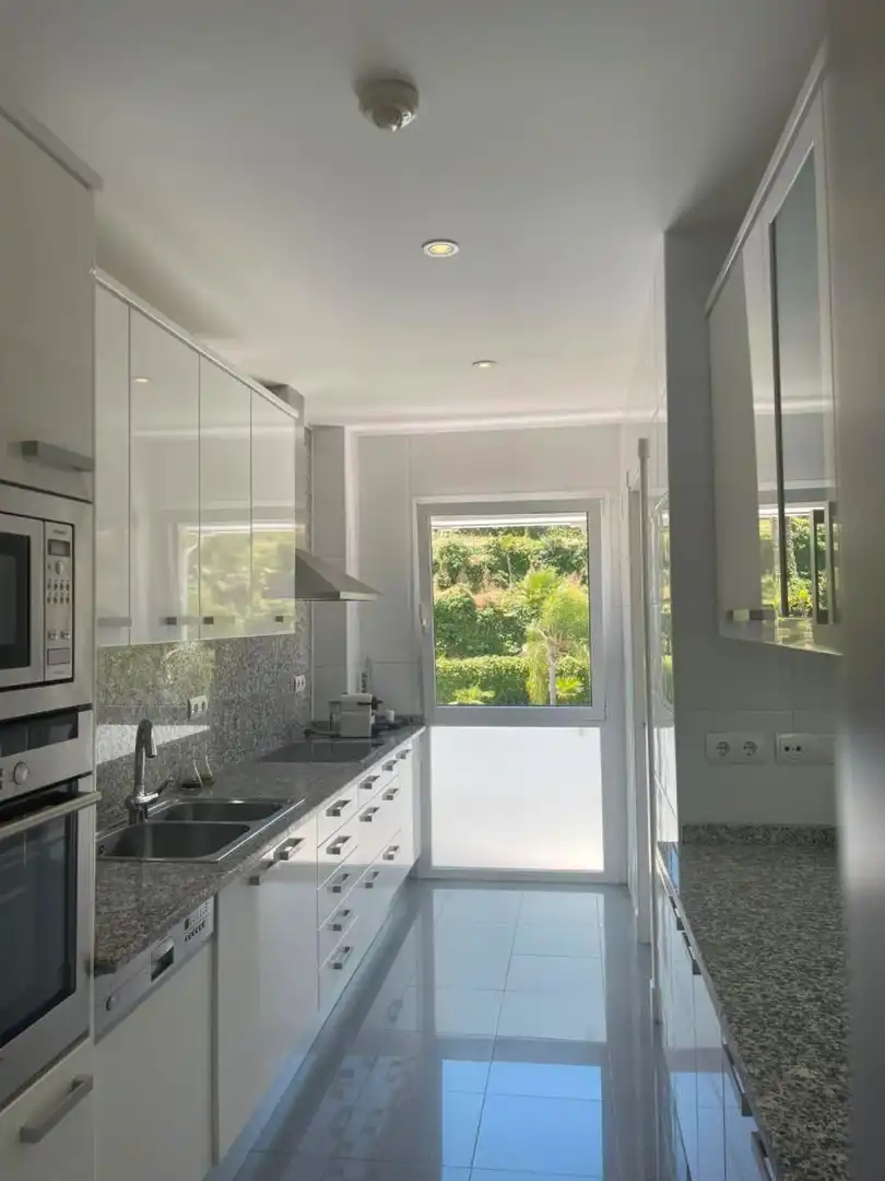 Piso con piscina en venta en Nueva Andalucía, imagen 7