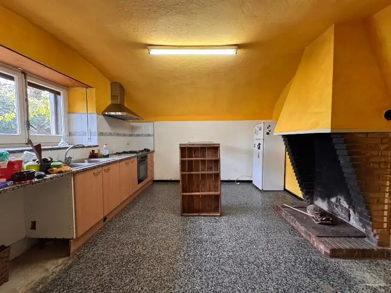 Cuina de Finca rústica en venda en Corçà amb Jardí privat, Terrassa i Balcó