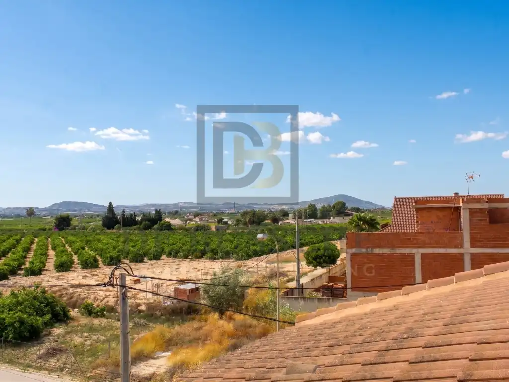 Casa adosada en venta en Orihuela con Jardín privado y Terraza