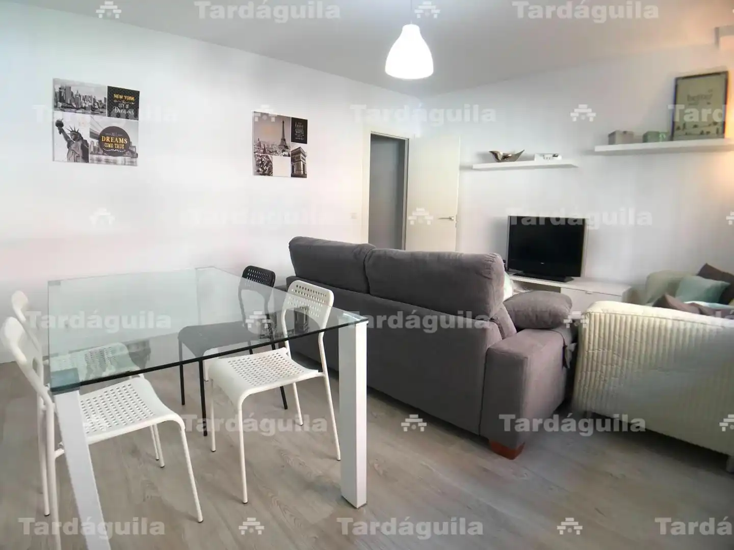 Living room of Flat for rent in Salamanca  with Heating