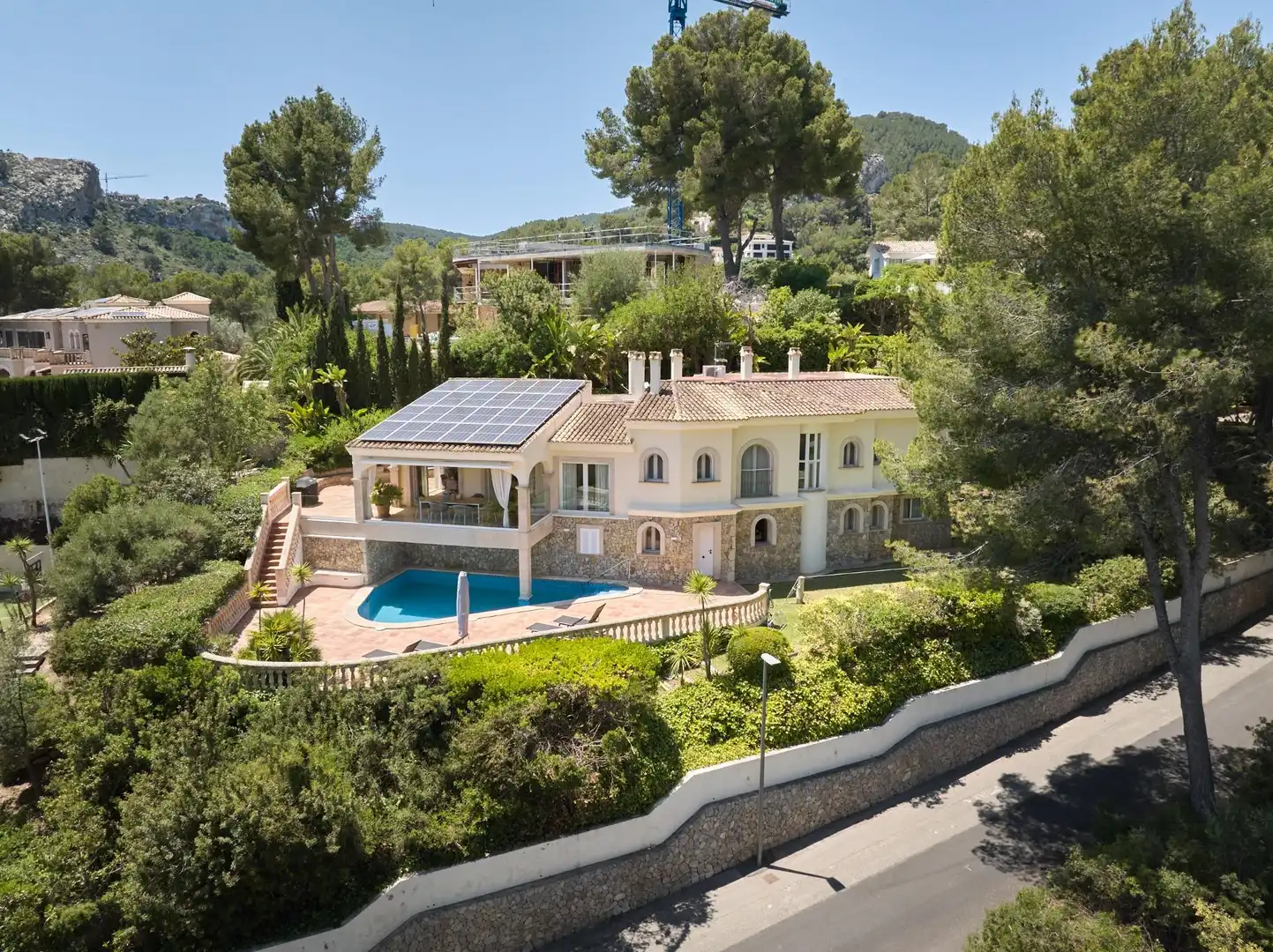 Vista exterior de Casa o xalet en venda en  Palma de Mallorca amb Aire condicionat, Jardí privat i Parquet