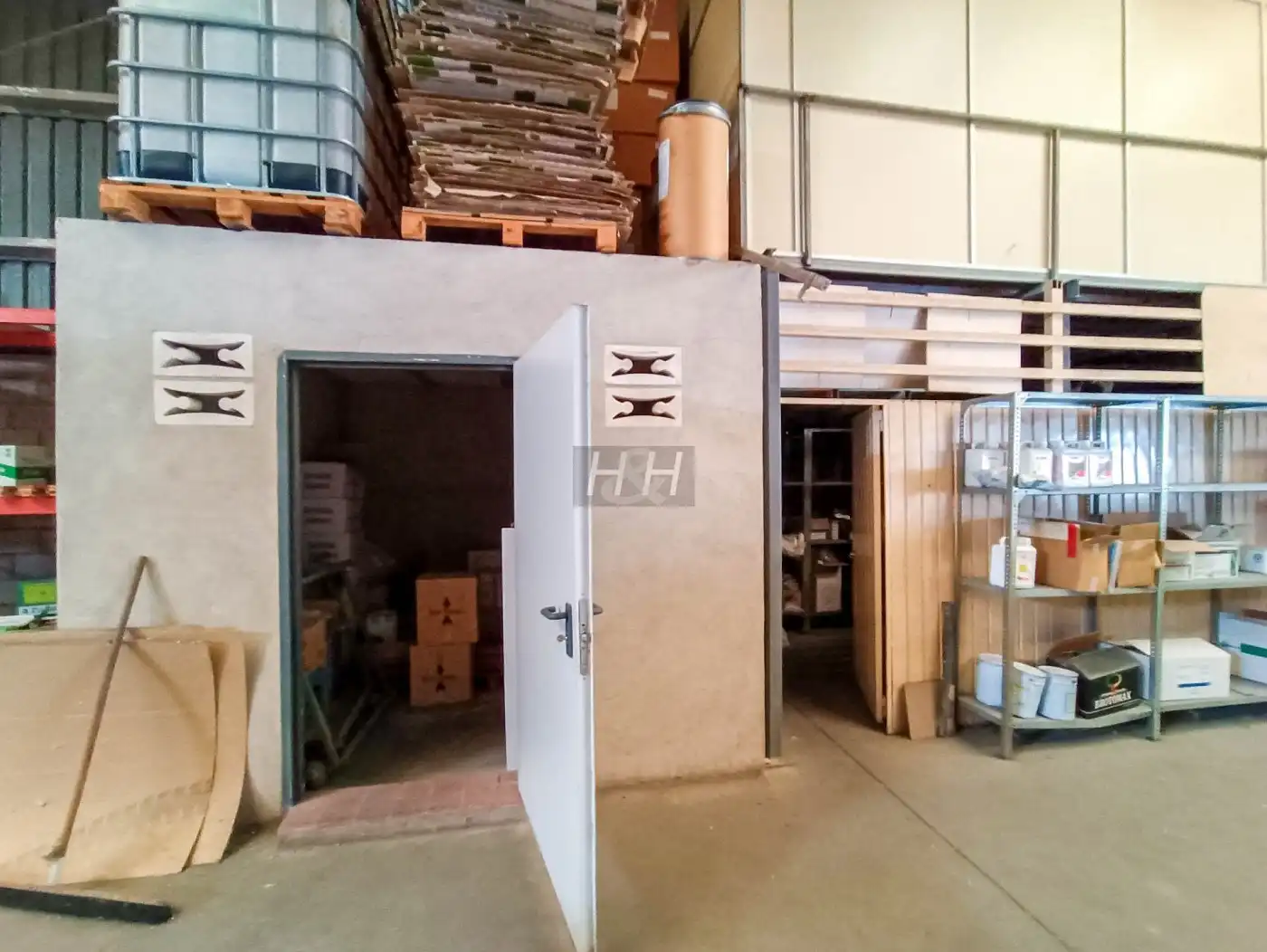 Nau industrial en venda en Sagunto / Sagunt amb Calefacció