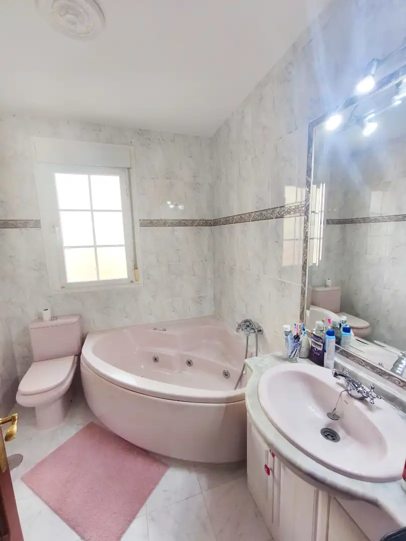 Casa o chalet de alquiler en Calle Sierra de Guadarrama, La Cárcaba - El Encinar - Montemolinos
