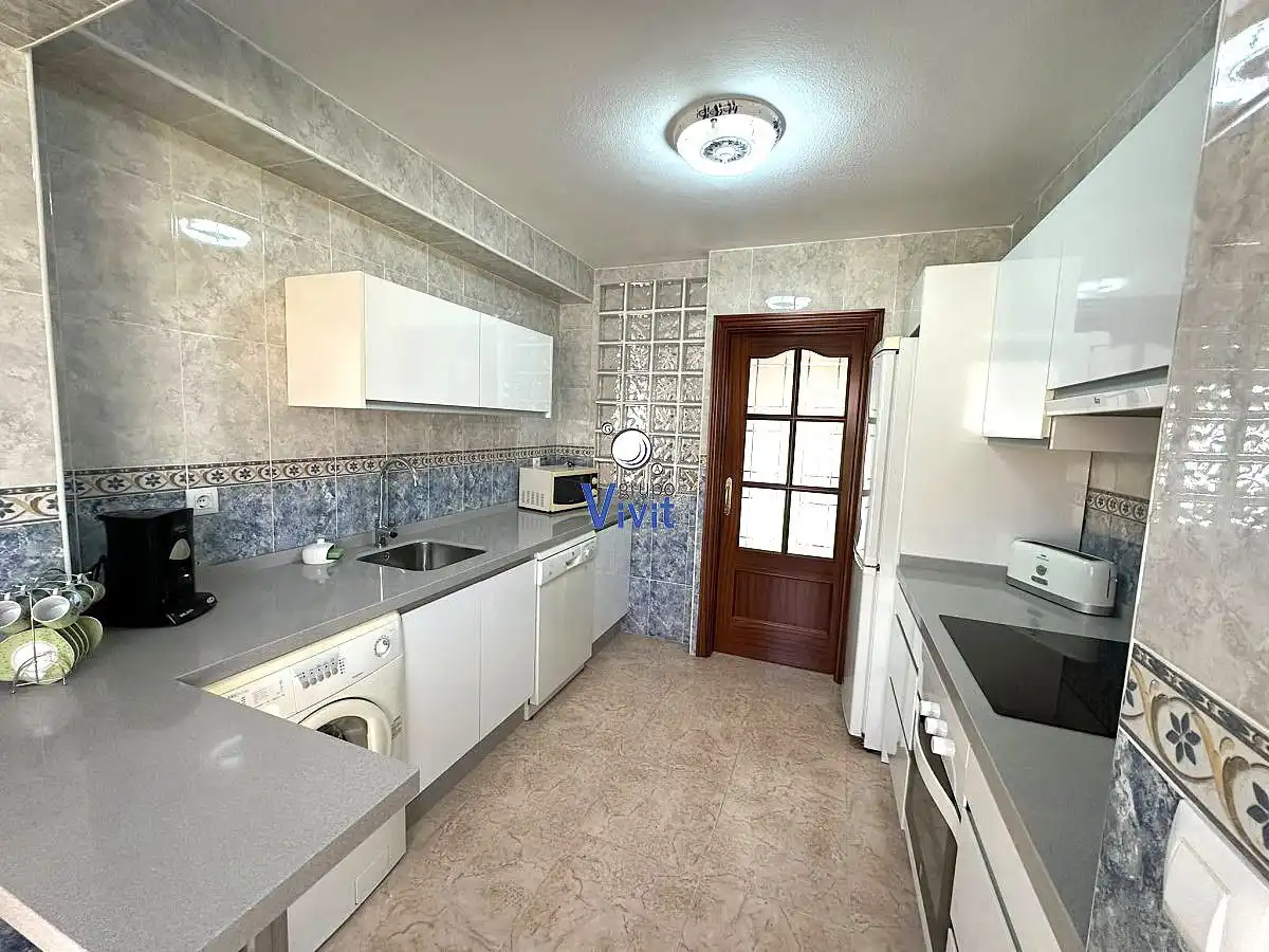 Cocina de Piso en venta en Alcalá de Guadaira con Terraza