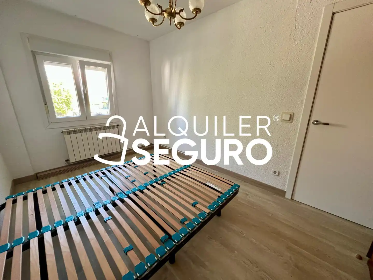 Schlafzimmer von Wohnung zur Miete in Madrid mit Klimaanlage, Heizung und Abstellraum