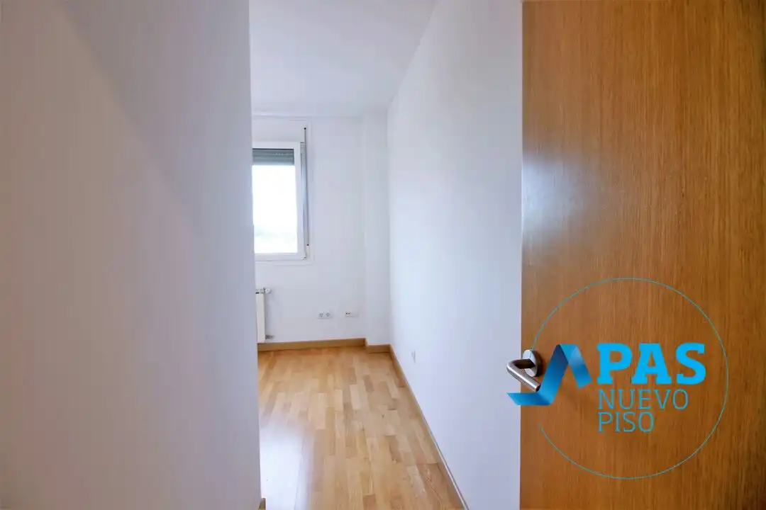 Flat for sale in Santander  with Heating, Private garden and Storage room