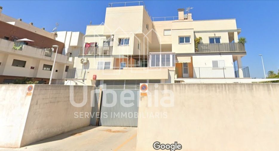 Vista exterior de Garatge en venda en Sagunto / Sagunt