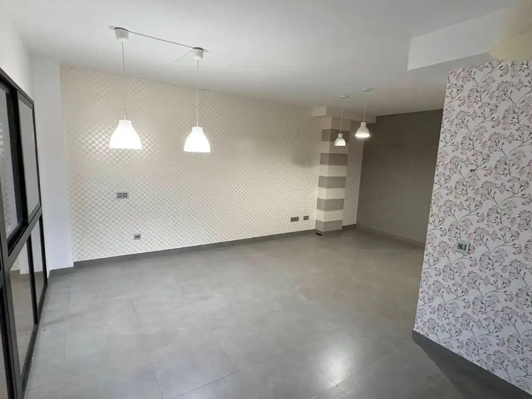 Büro zur Miete in Vila-real mit Klimaanlage