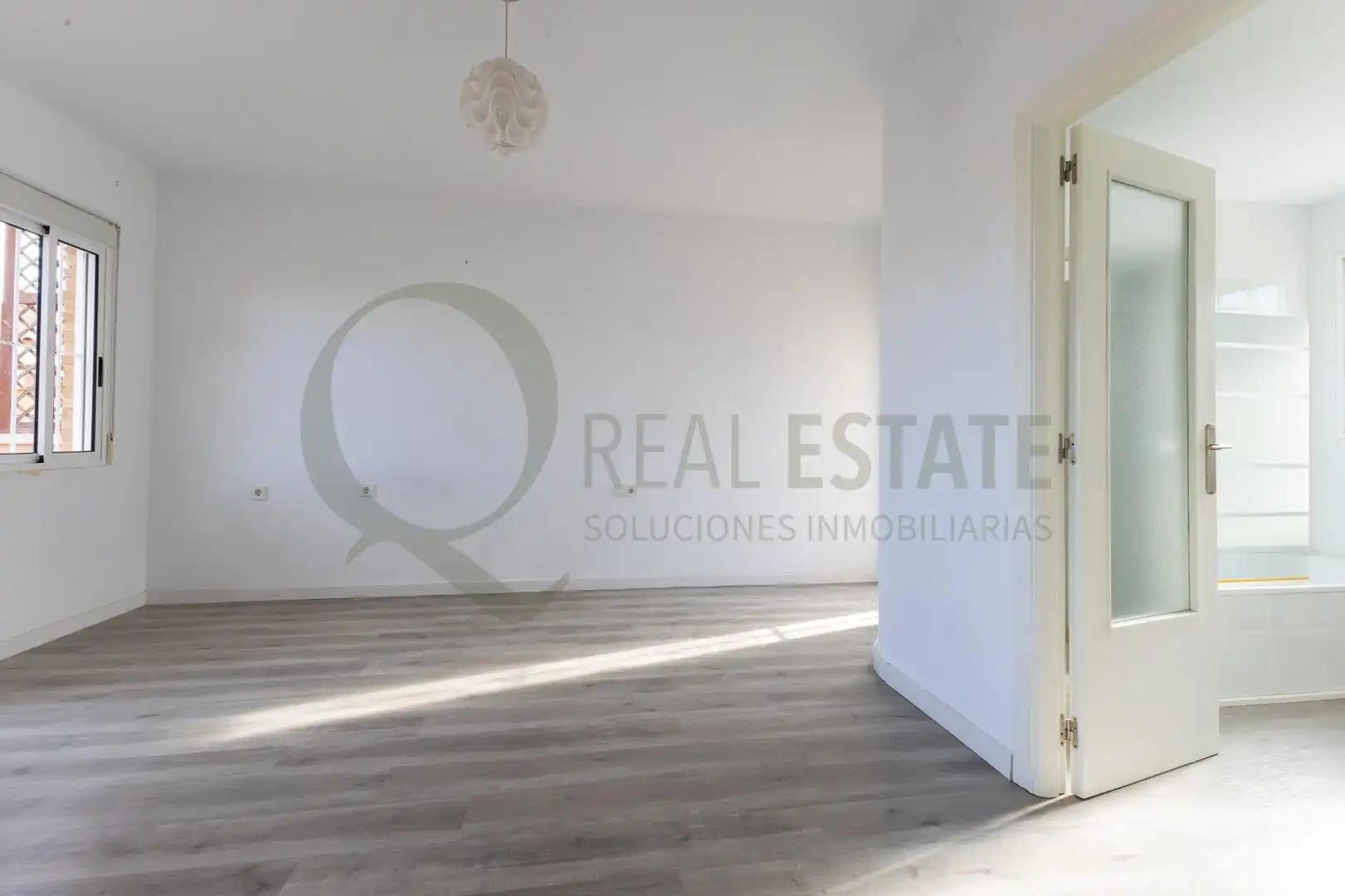 Habitación de Casa o chalet en venta en Alicante / Alacant con Jardín privado, Terraza y Trastero