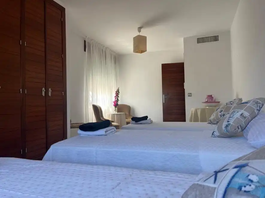 Bedroom of Houses for sale in Córdoba  with Air Conditioner, Heating and Private garden
