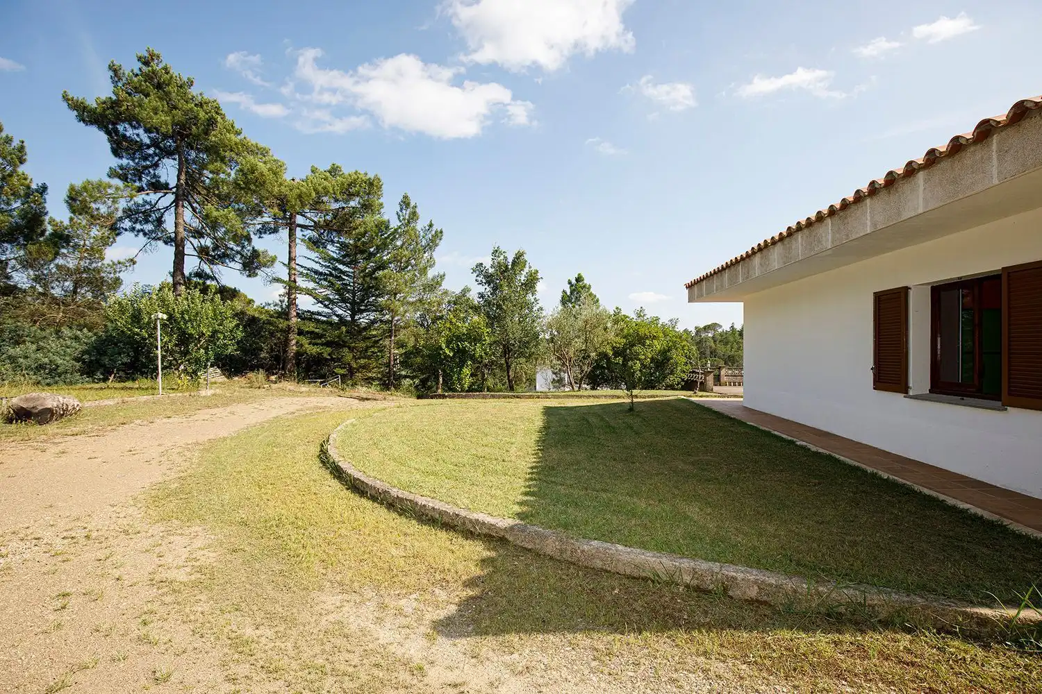 Vista exterior de Casa o chalet en venta en Llambilles con Calefacción, Jardín privado y Terraza