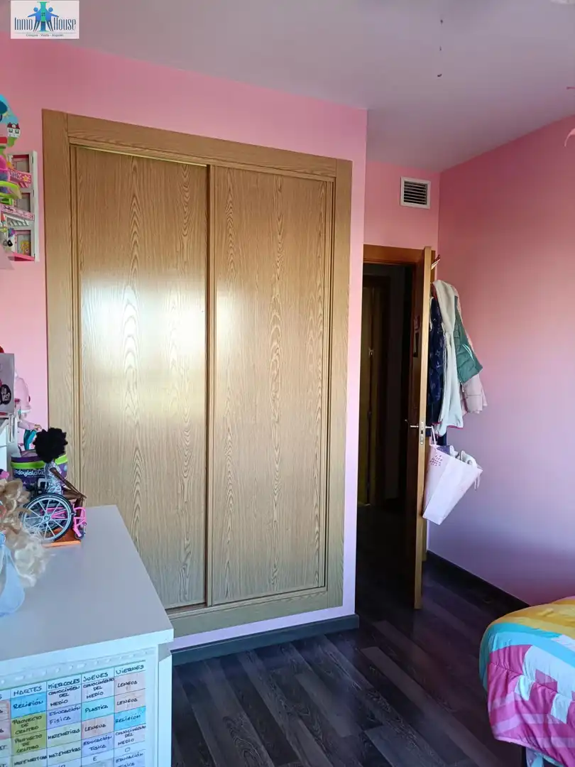 Bedroom of Flat for sale in Albacete  with Air Conditioner, Heating and Storage room