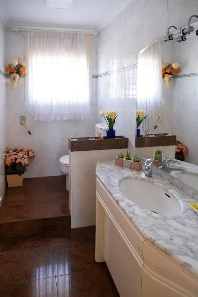 Bathroom of Houses for sale in Benicarló  with Air Conditioner, Heating and Private garden