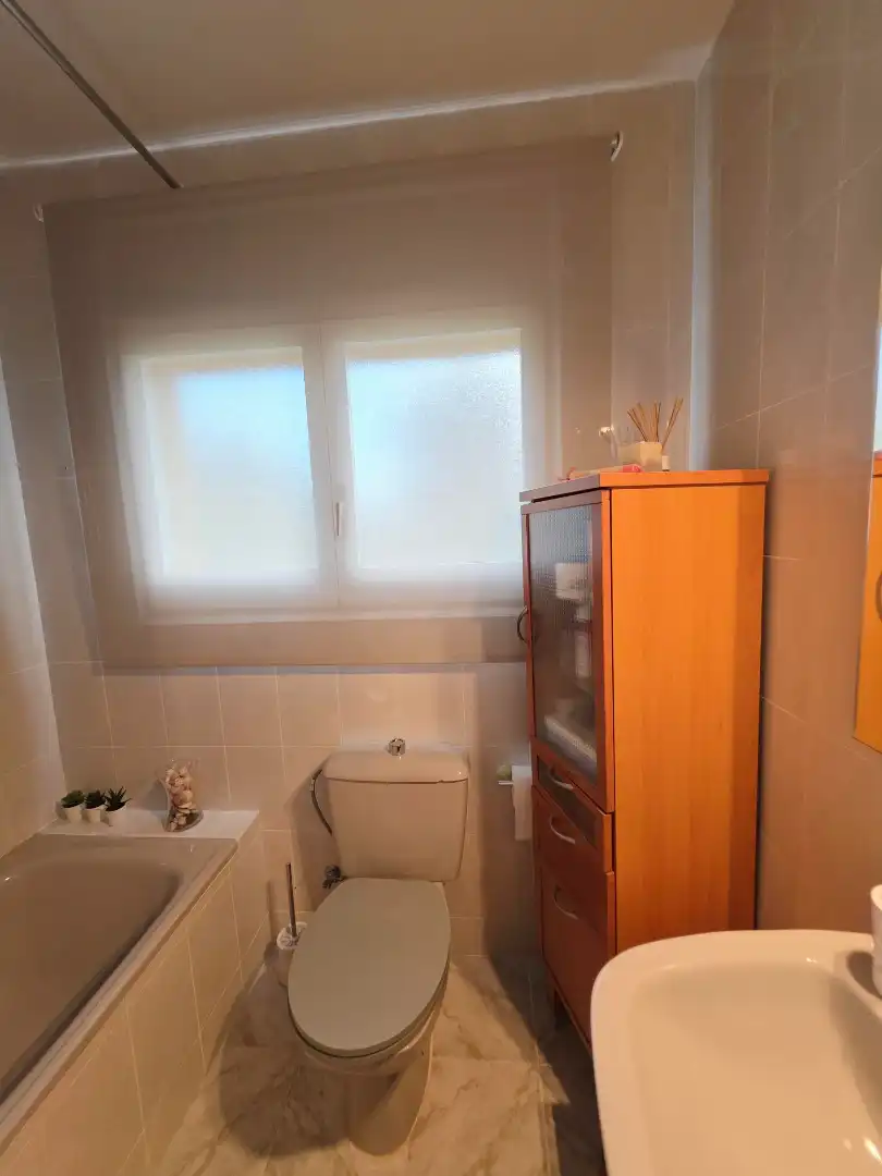 Baño de Casa o chalet en venta en Vallirana con Calefacción, Jardín privado y Terraza