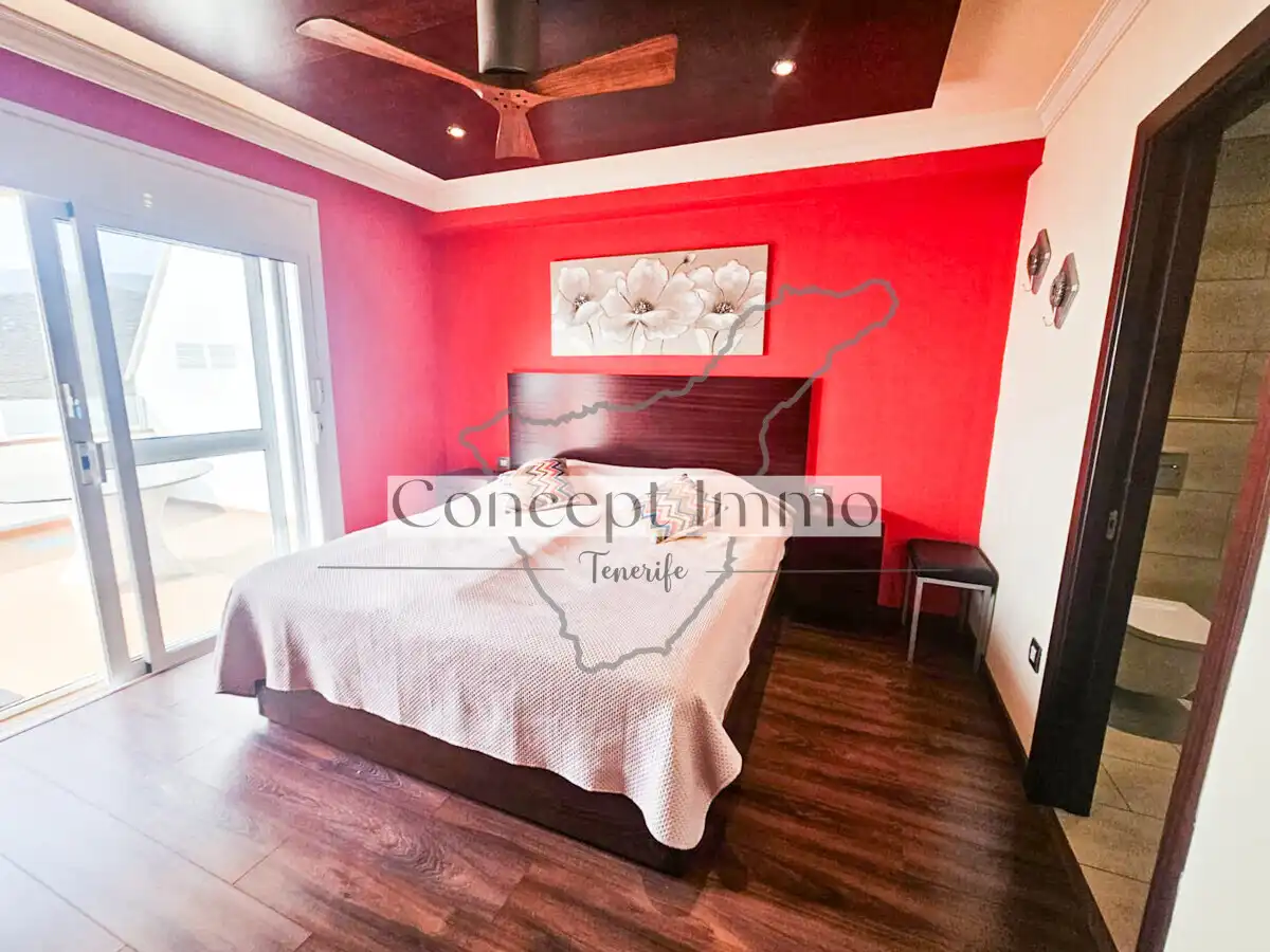 Bedroom of Flat for sale in Adeje  with Terrace, Storage room and Alarm