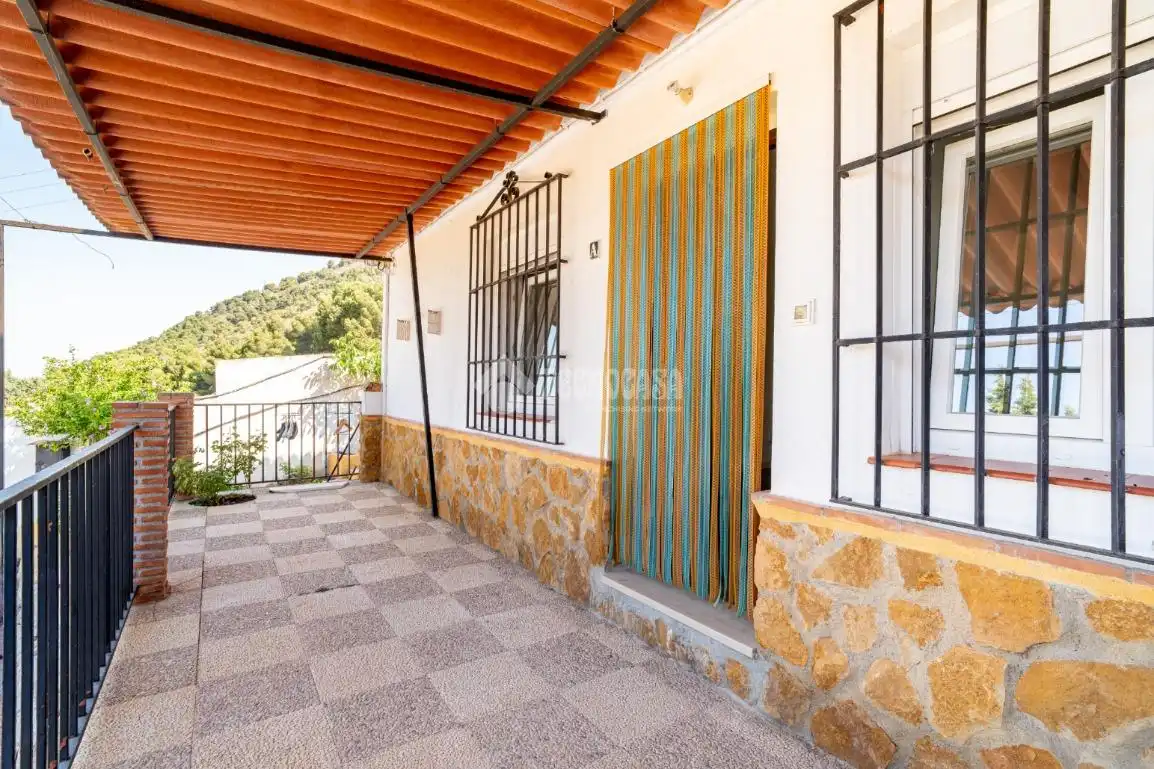 Vista exterior de Piso en venta en Padul con Terraza
