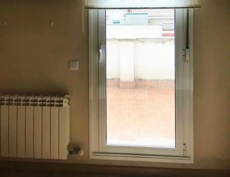 Ático de alquiler en Calle Coulounieix Chamiers, Venta de Baños