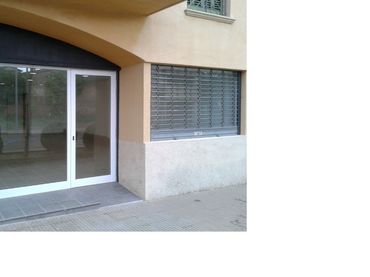 Local commercial à vendre à Dels Horts 17