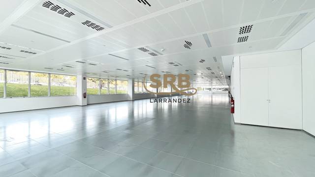 Oficina en Alquiler en Plaça de Xavier Cugat en Volpelleres