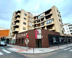 Vista exterior de Pis en venda en Salamanca Capital amb Terrassa i Balcó