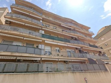 Flat with balcony for sale in CAN PARERA 30