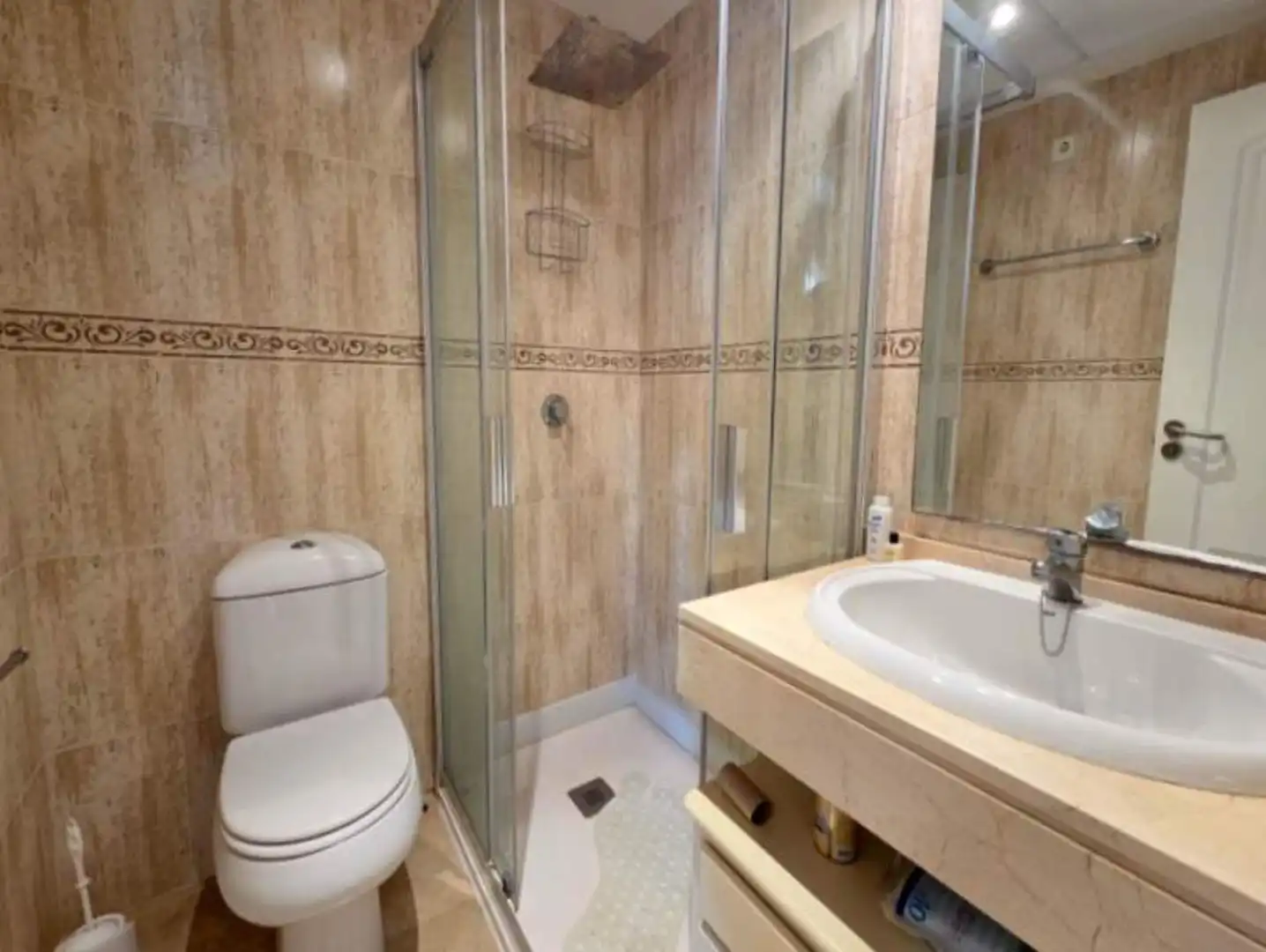 Apartamento con ascensor en venta en La Duquesa, imagen 18